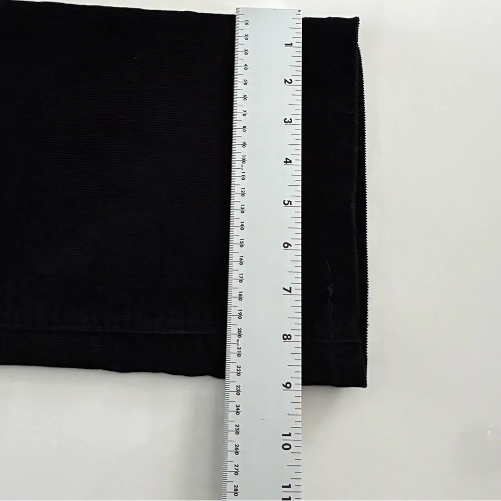 J. Crew Black Corduroy Favorite Fit Pants 31R Cotton Straight Classic Piece